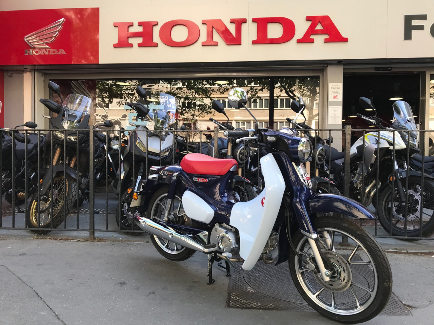 Super Cub d'occasion 125 cm³ 64 km année 2018 - GARAGE ...